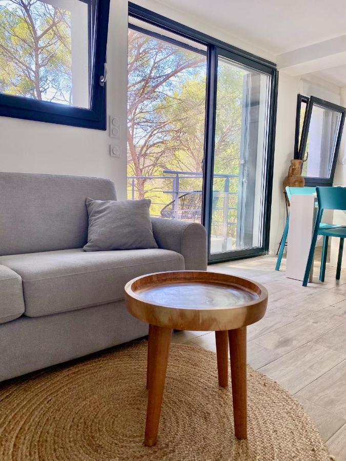 Appartement Au Calme, Calanque Des Figuieres Ансюес-ла-Родон Екстериор снимка