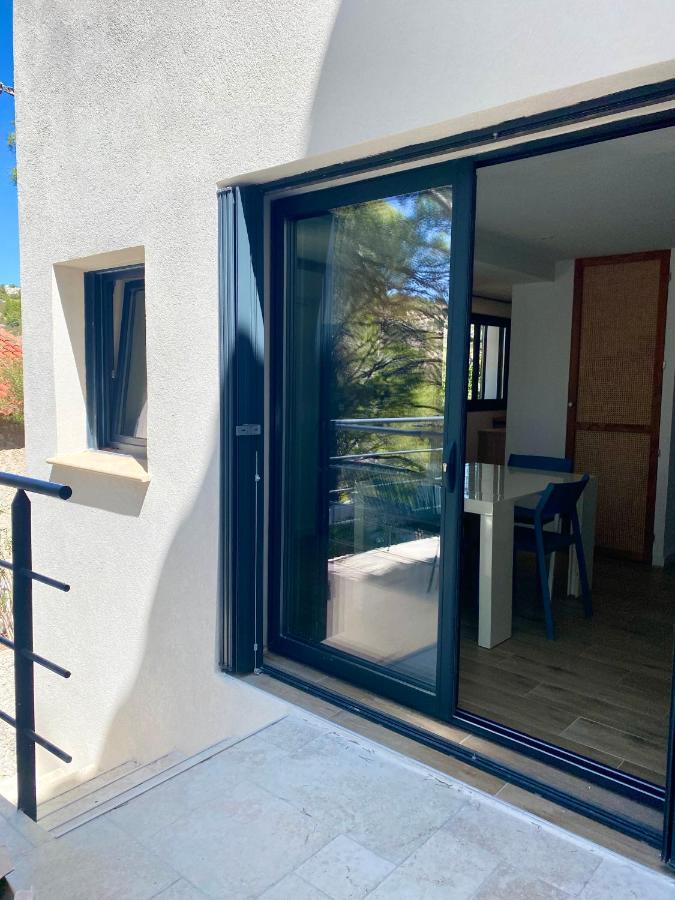 Appartement Au Calme, Calanque Des Figuieres Ансюес-ла-Родон Екстериор снимка