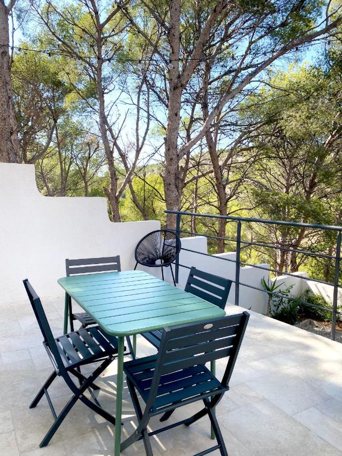 Appartement Au Calme, Calanque Des Figuieres Ансюес-ла-Родон Екстериор снимка